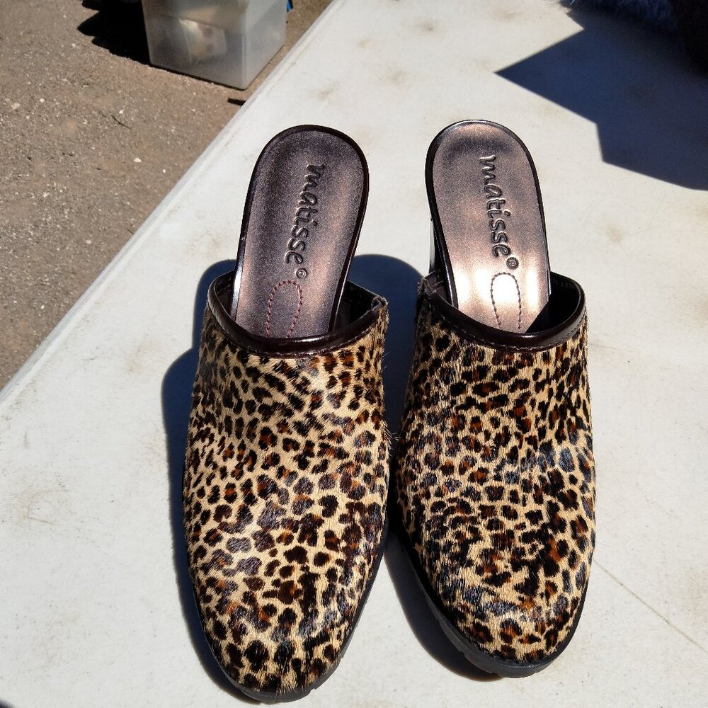 MATISSE Darby Leopard Heels 6M with Box Leopard Upper